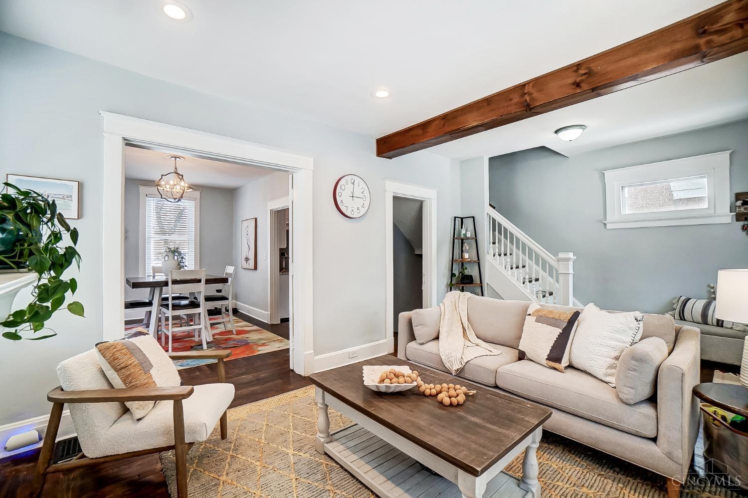 4330 Watterson Street