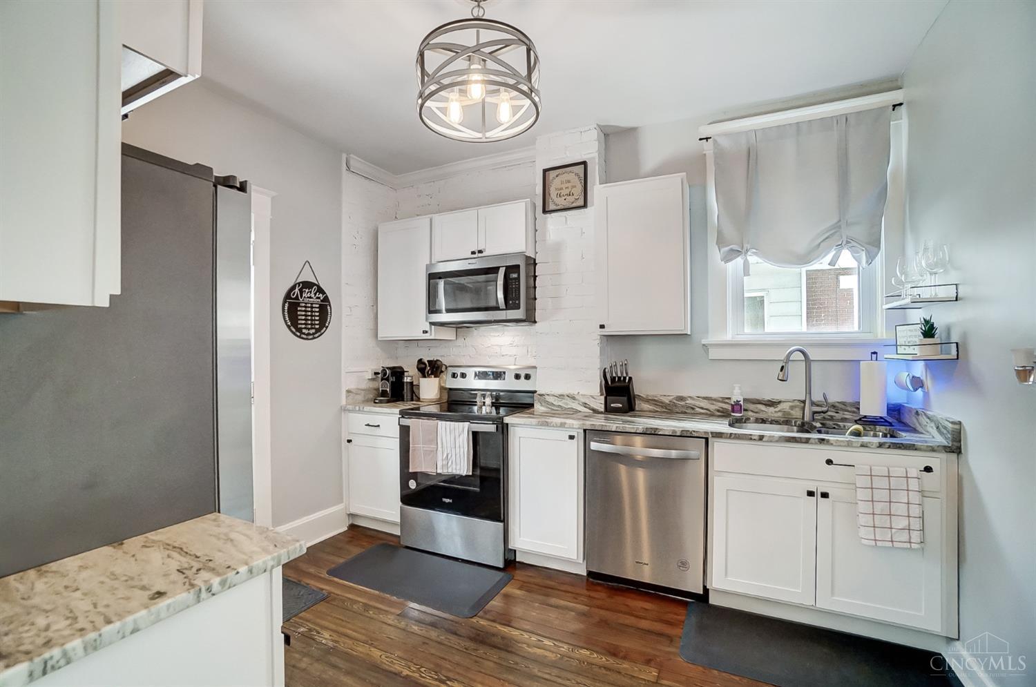 4330 Watterson Street