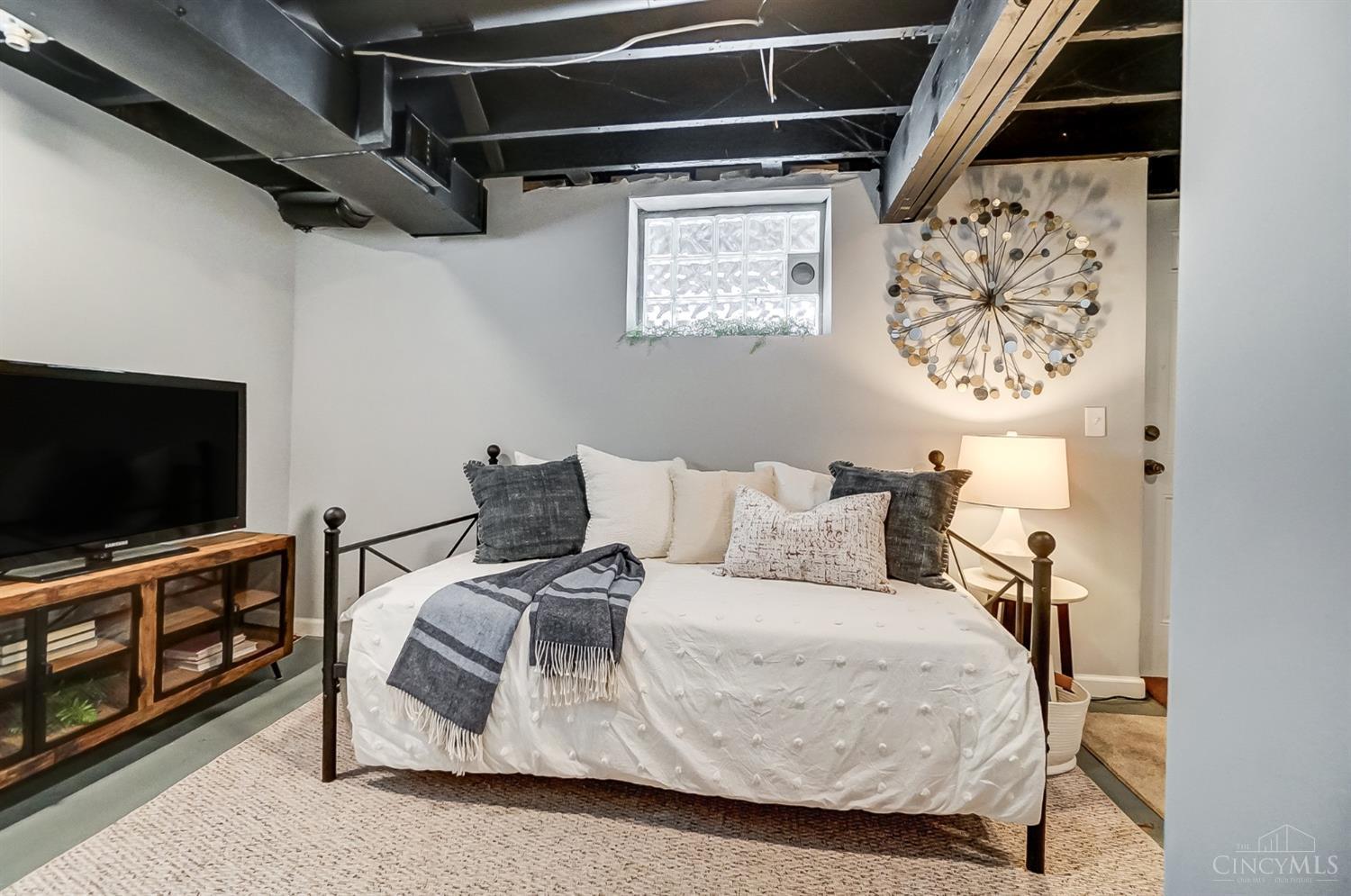 4330 Watterson Street