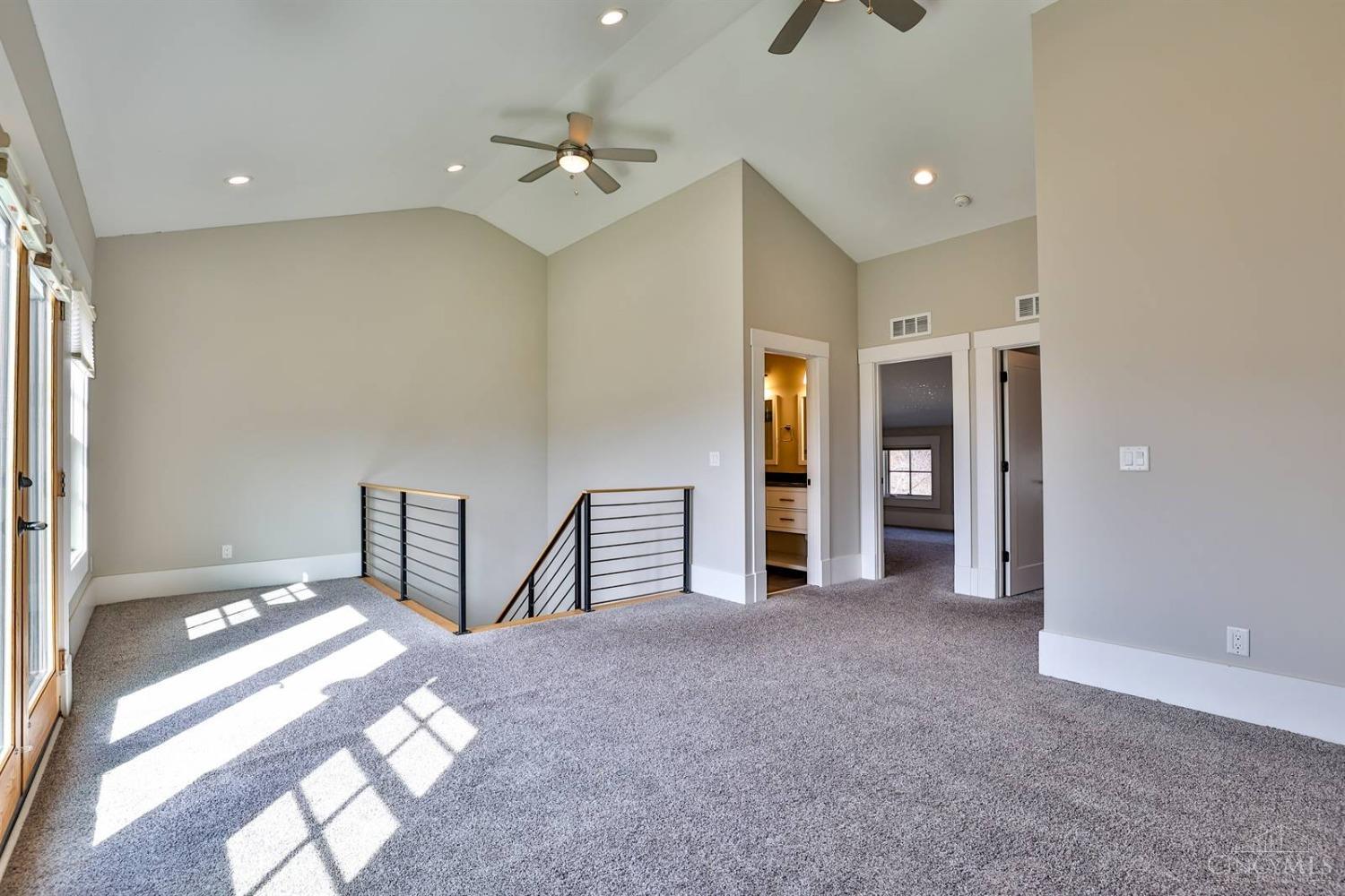 1335 Pendleton Street