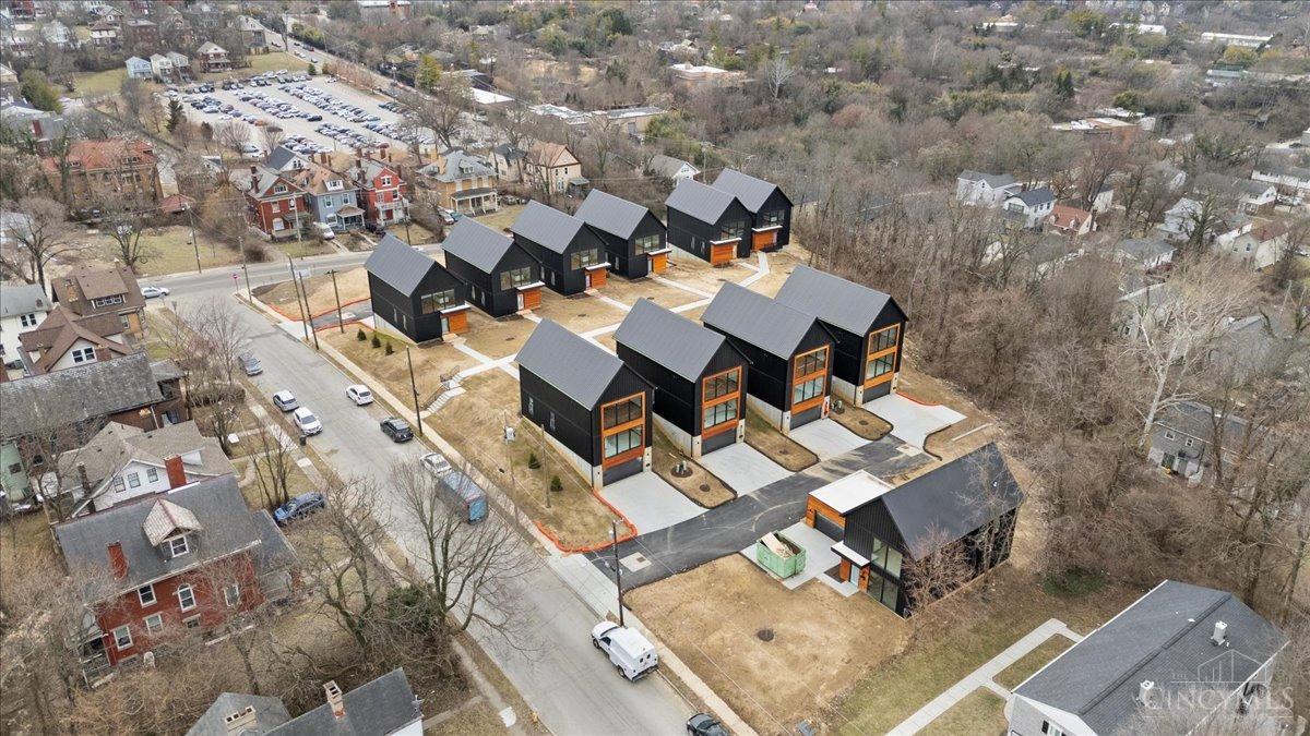 3541 Eden Avenue