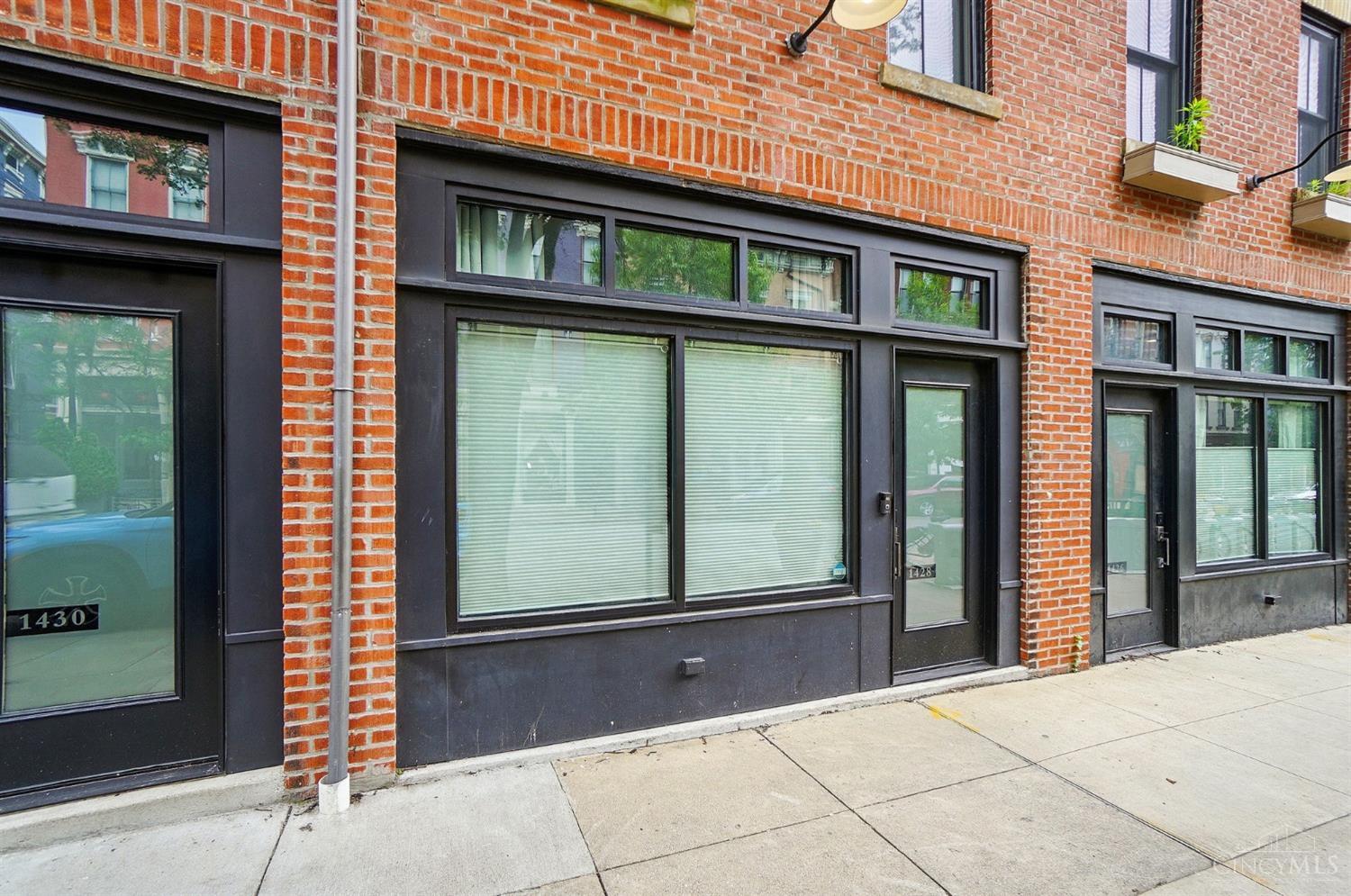1428 Main Street