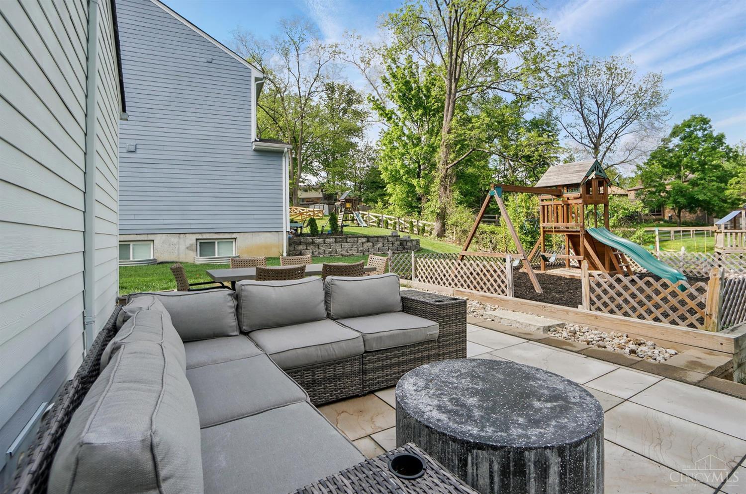 7202 Treetop Lane