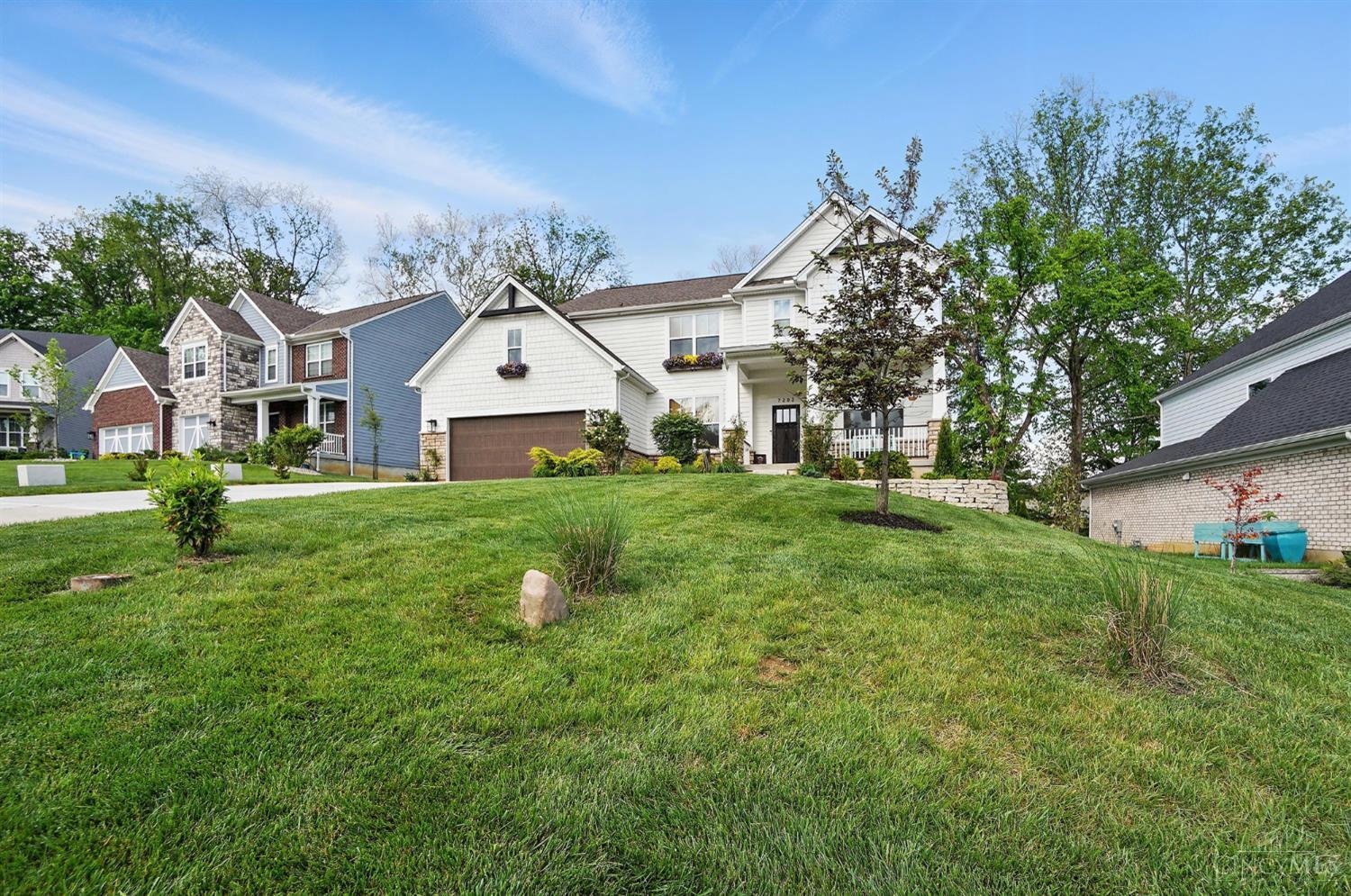 7202 Treetop Lane