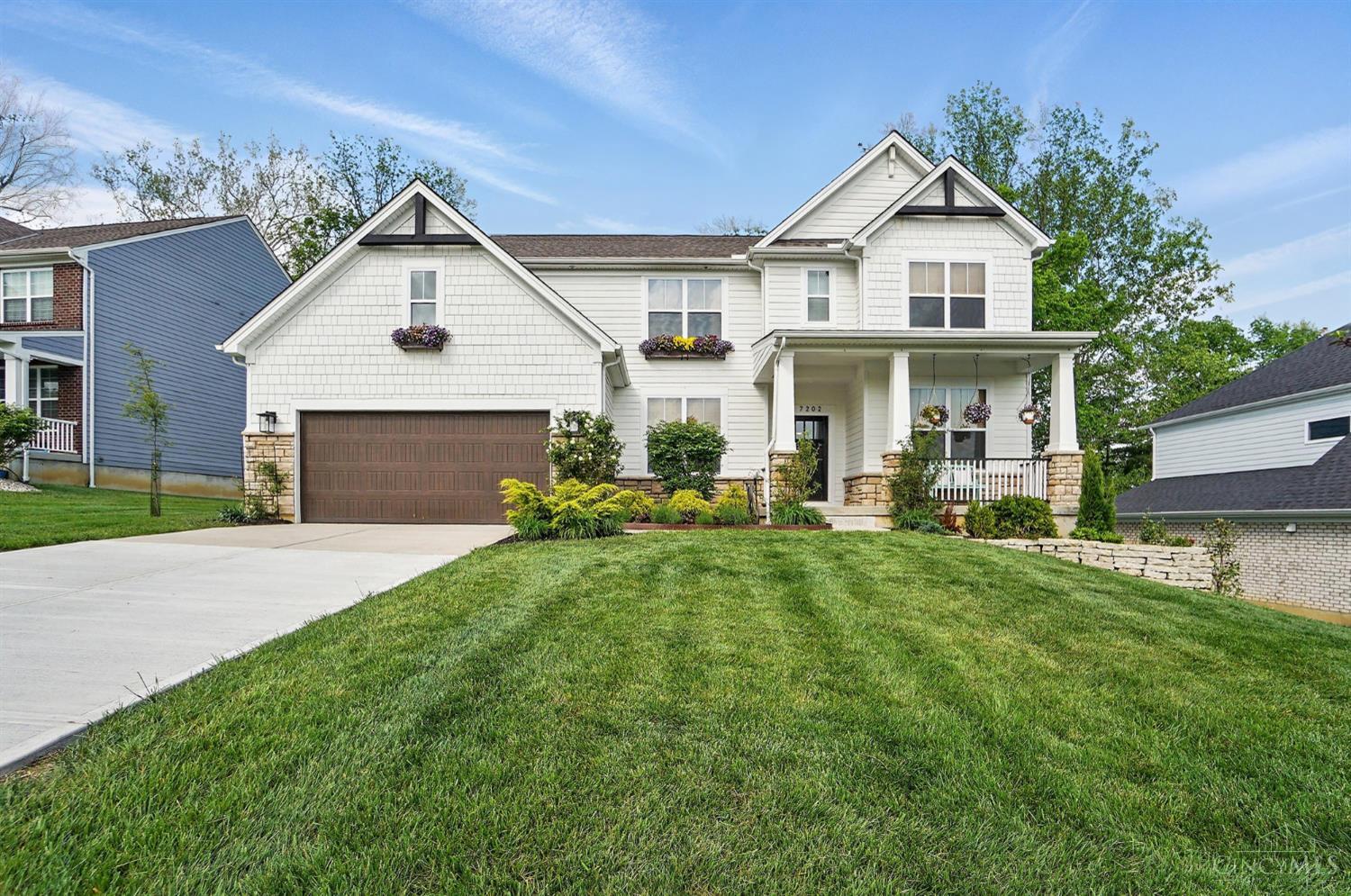 7202 Treetop Lane
