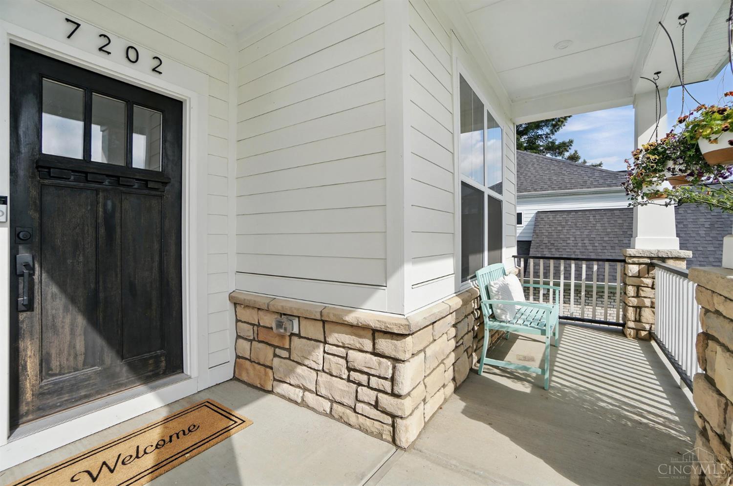 7202 Treetop Lane