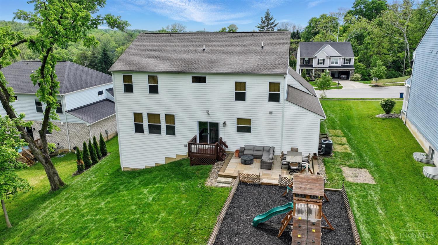 7202 Treetop Lane