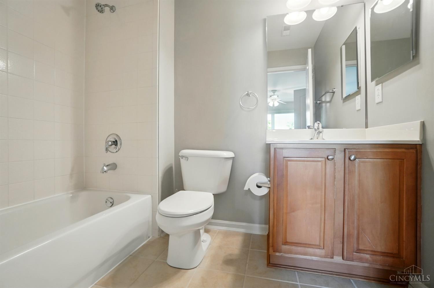 6109 Lancashire Trail