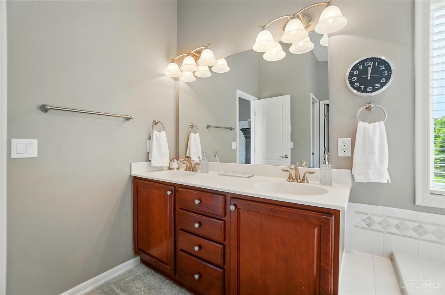 6109 Lancashire Trail
