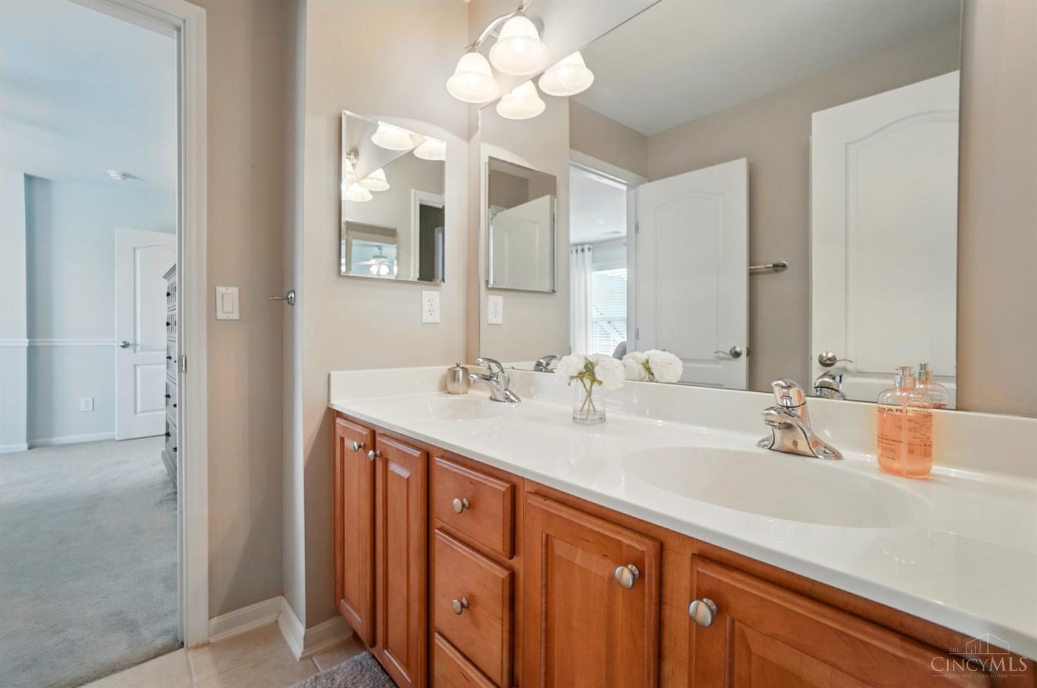 6109 Lancashire Trail