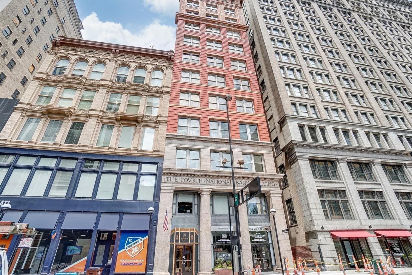 18 E Fourth Street 401