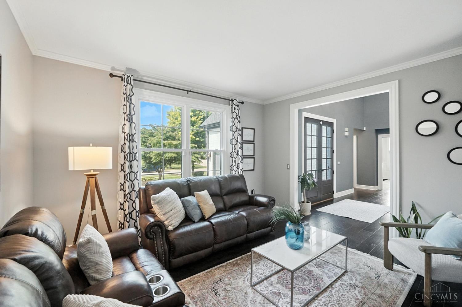 6913 Oleander Court