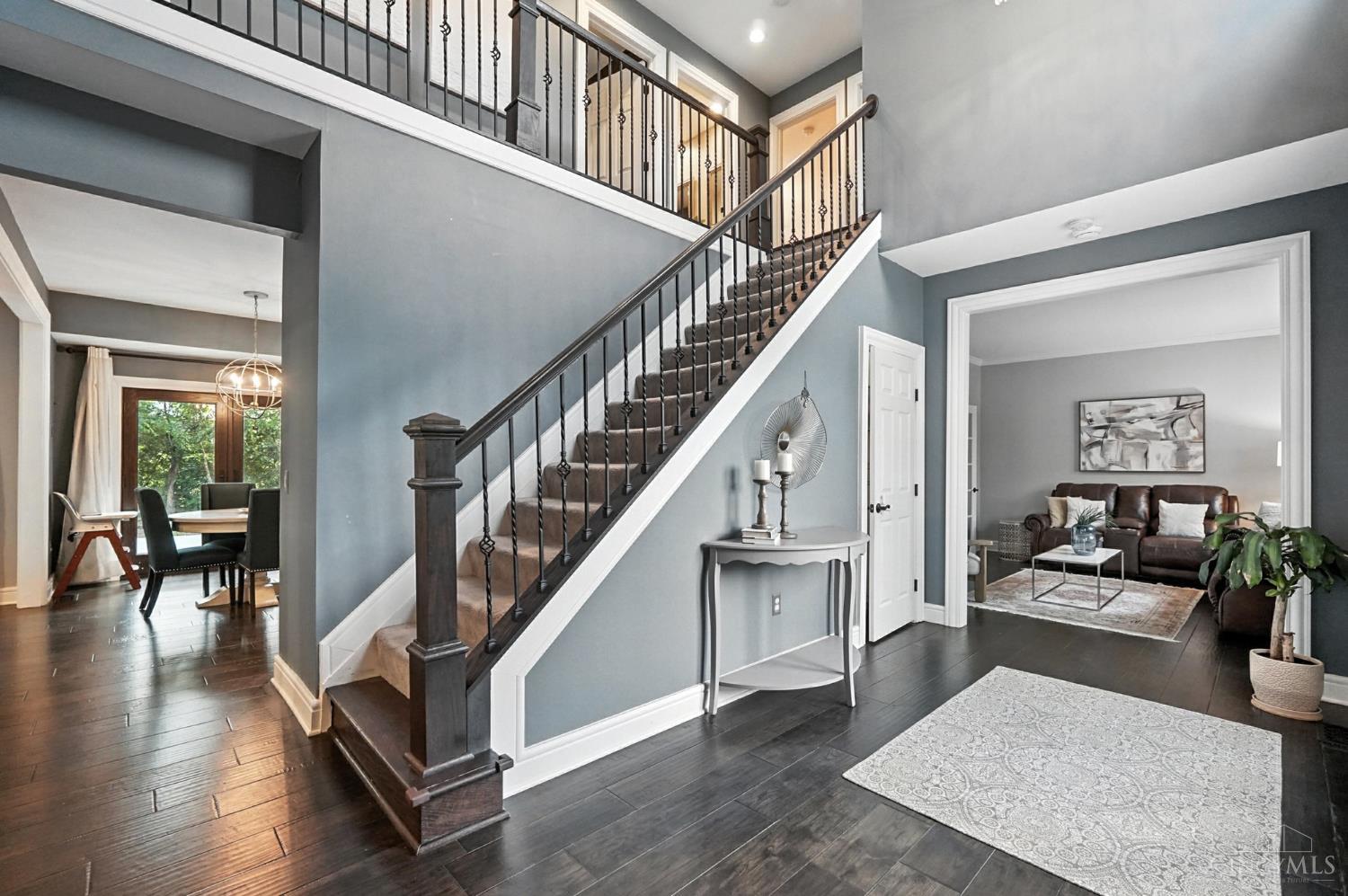 6913 Oleander Court