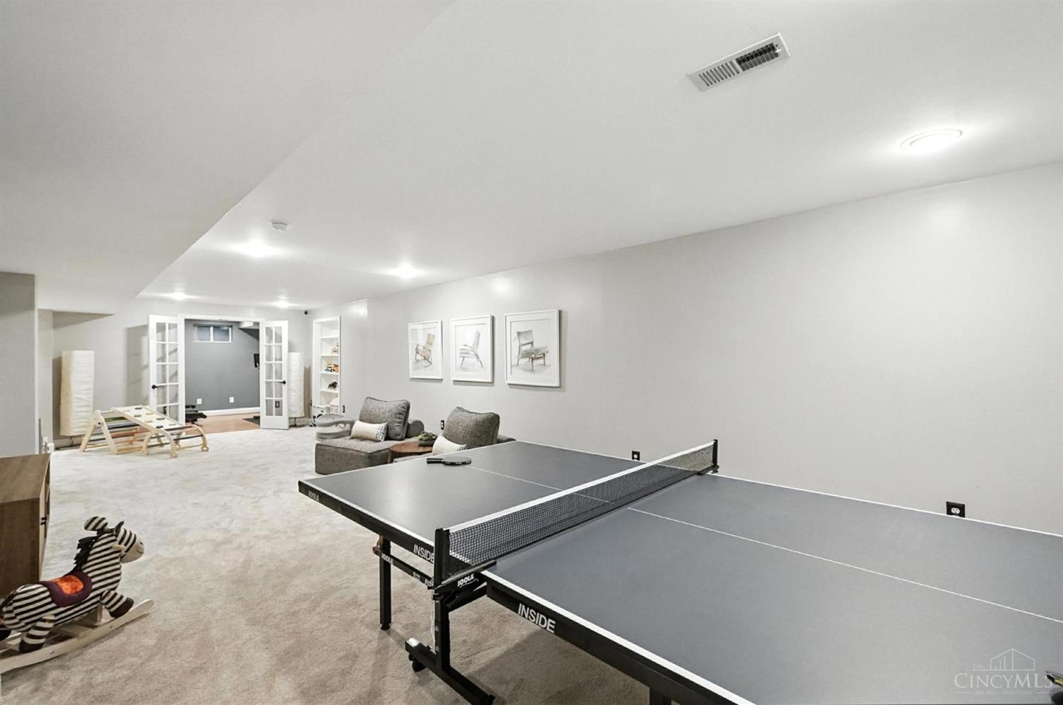 6913 Oleander Court