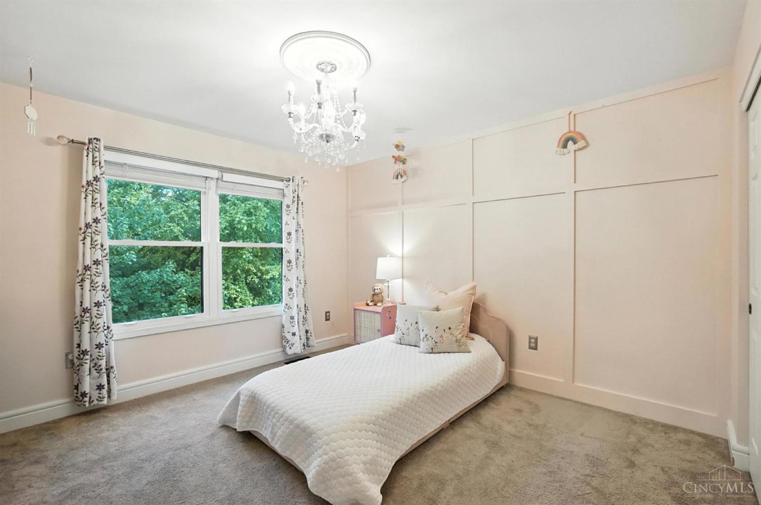 6913 Oleander Court