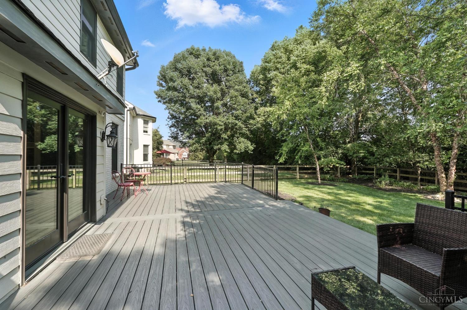 6913 Oleander Court