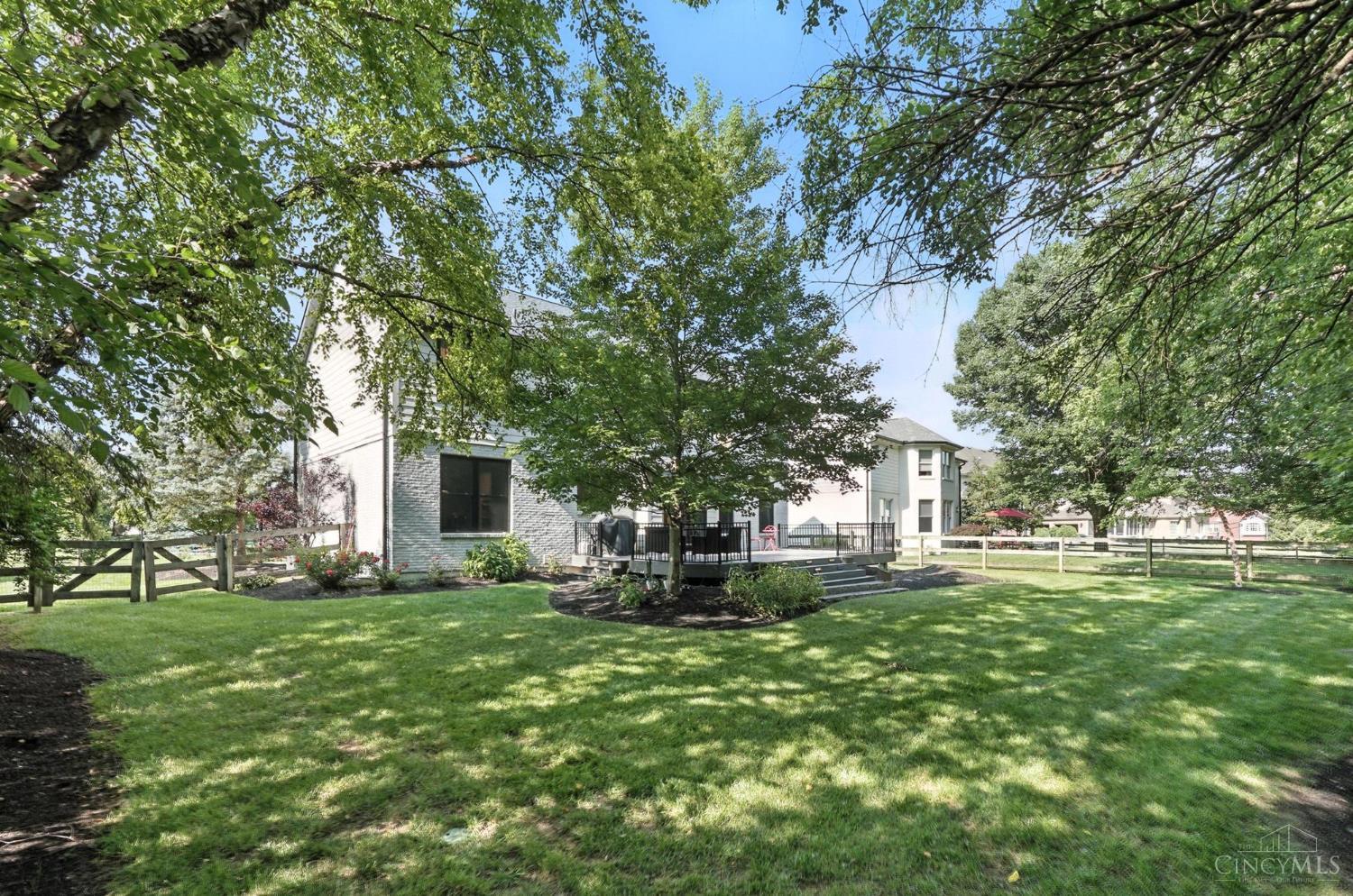 6913 Oleander Court