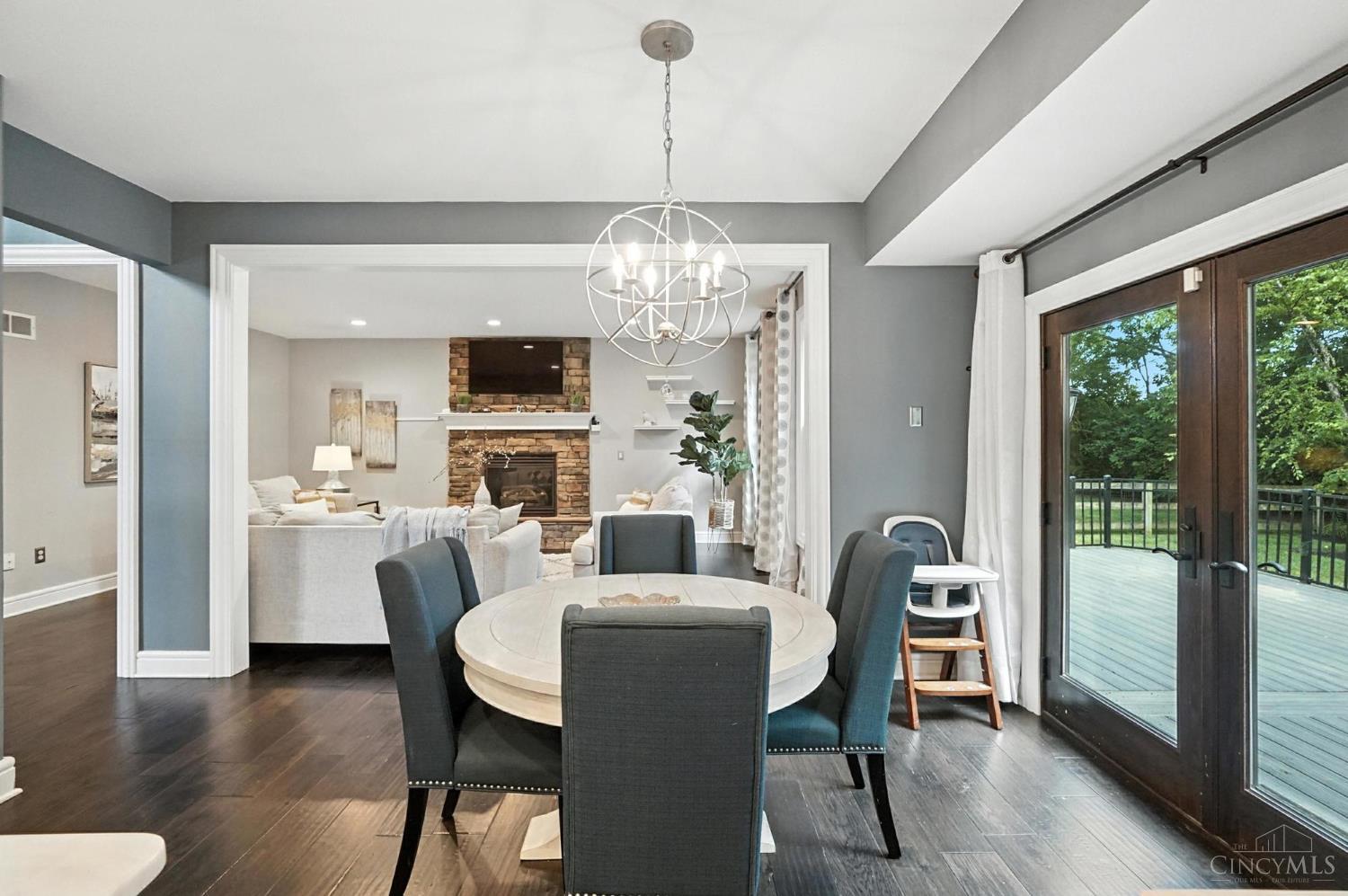 6913 Oleander Court