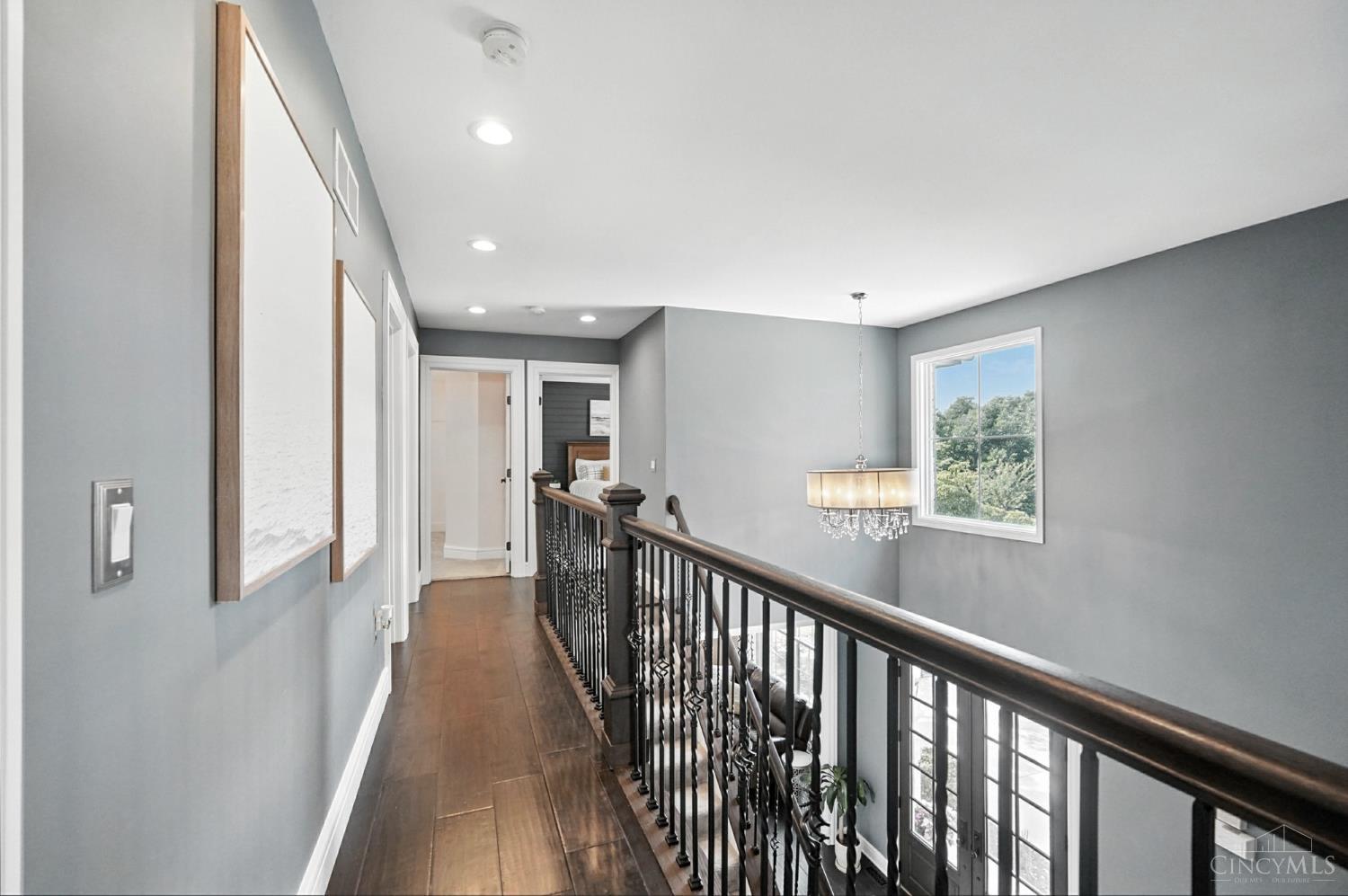 6913 Oleander Court