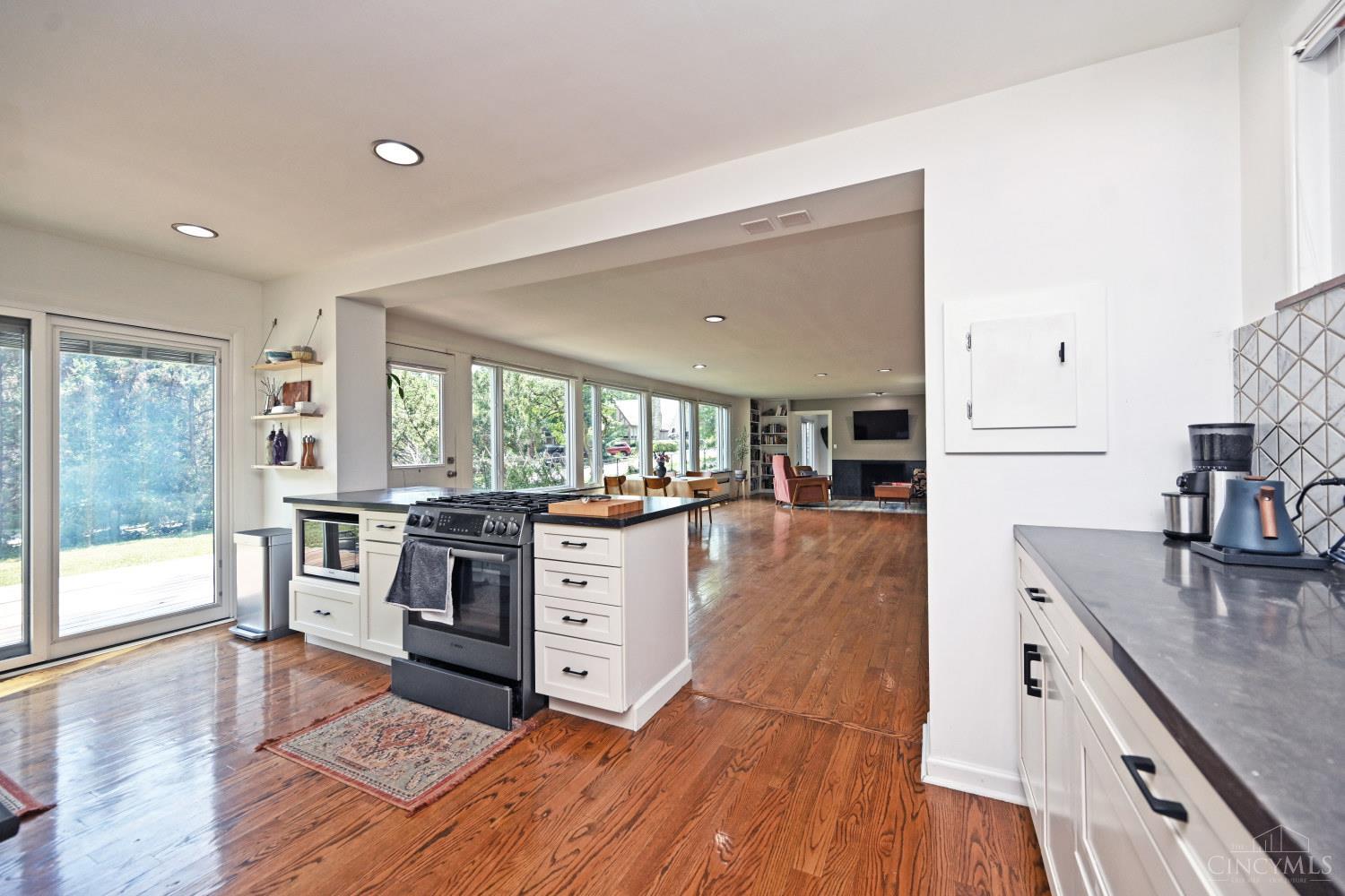 400 Rawson Woods Lane