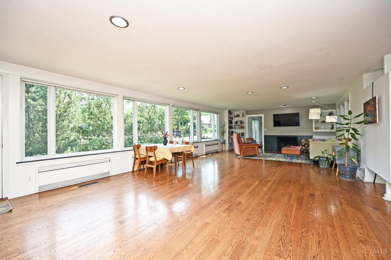 400 Rawson Woods Lane