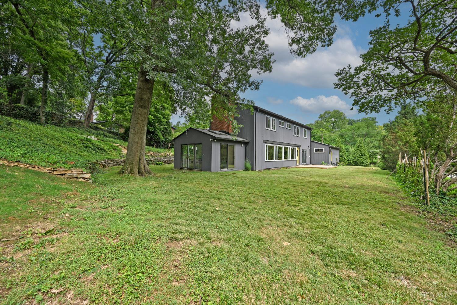 400 Rawson Woods Lane