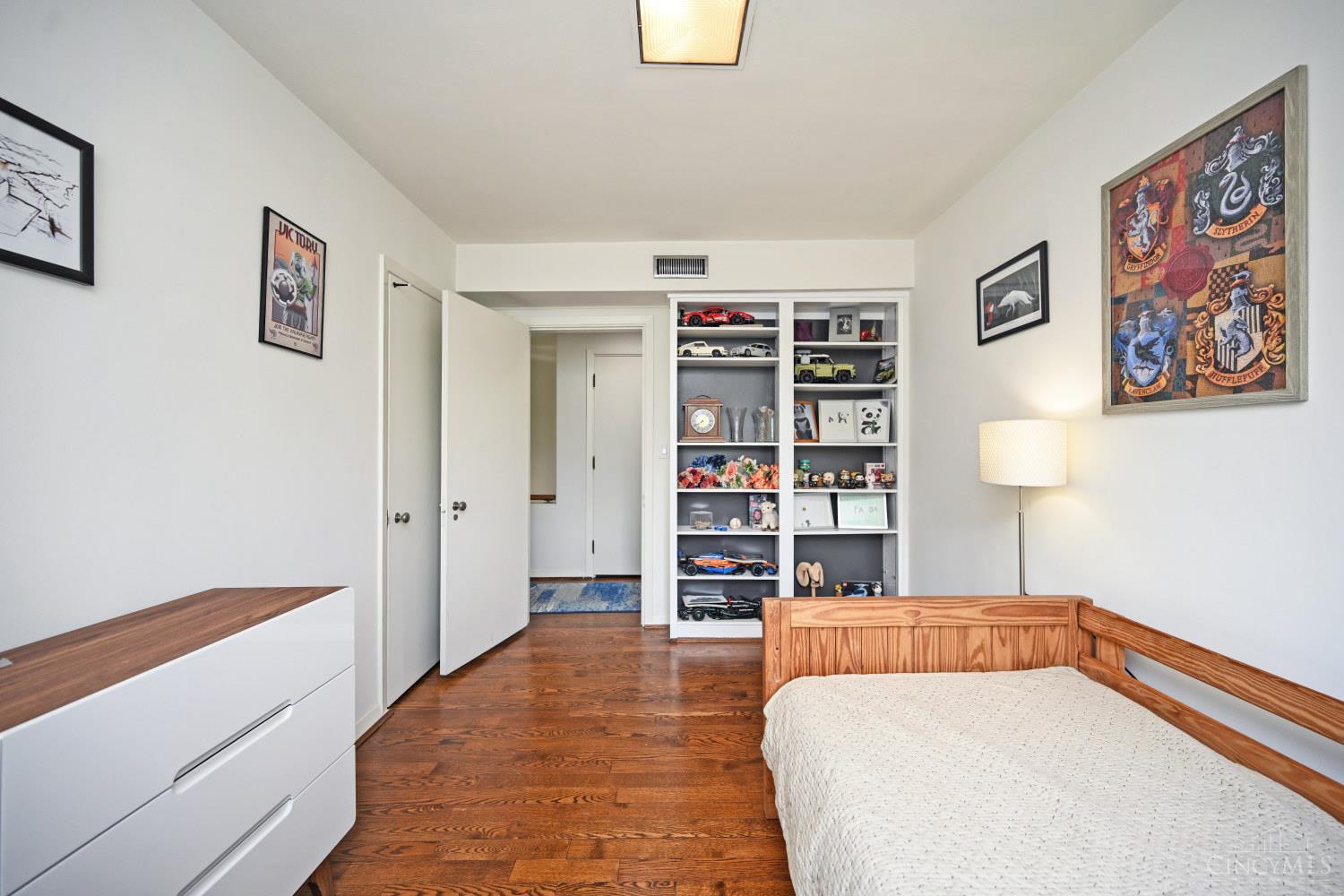 400 Rawson Woods Lane
