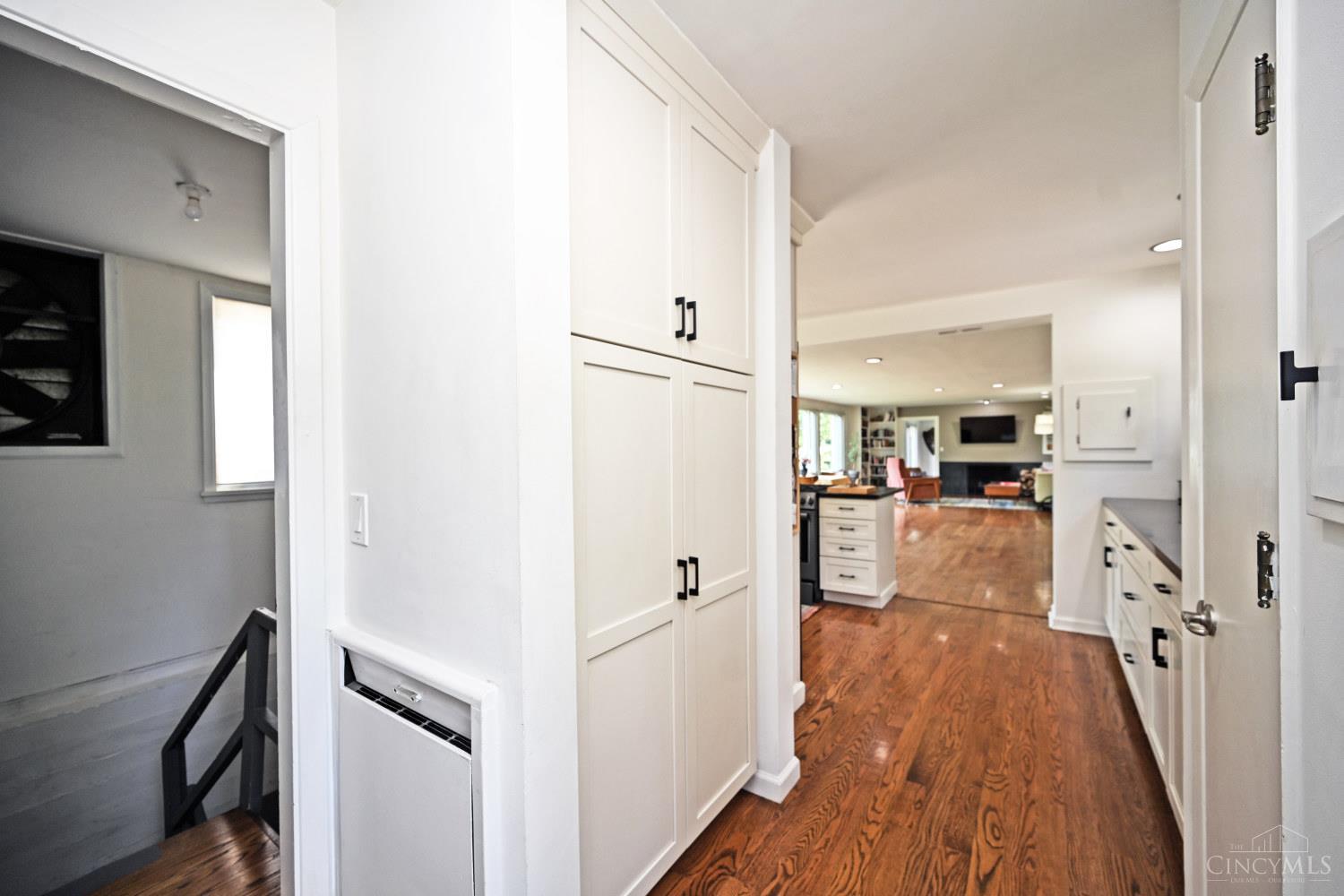 400 Rawson Woods Lane