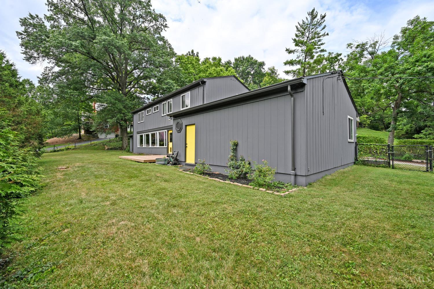 400 Rawson Woods Lane