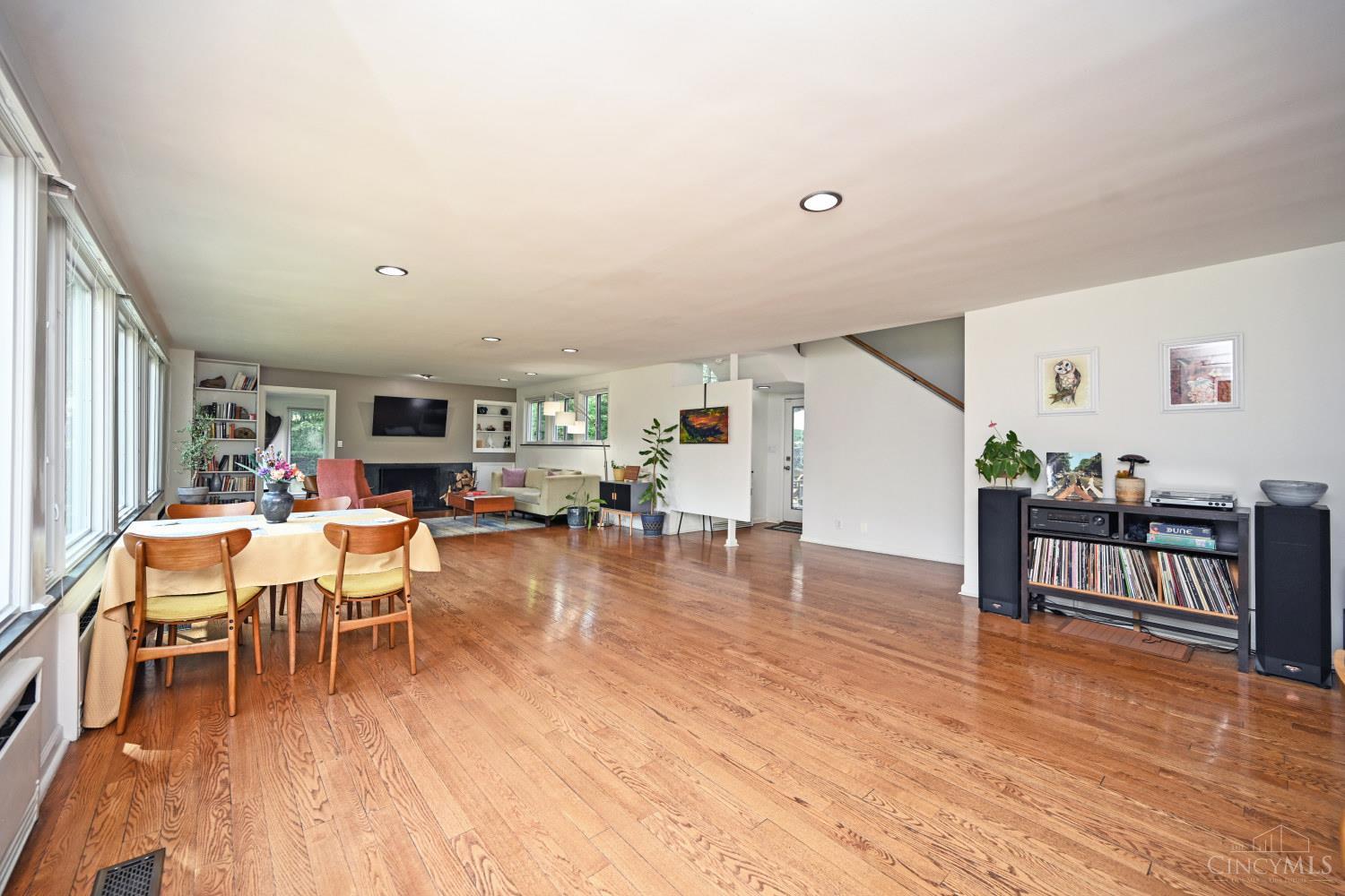 400 Rawson Woods Lane
