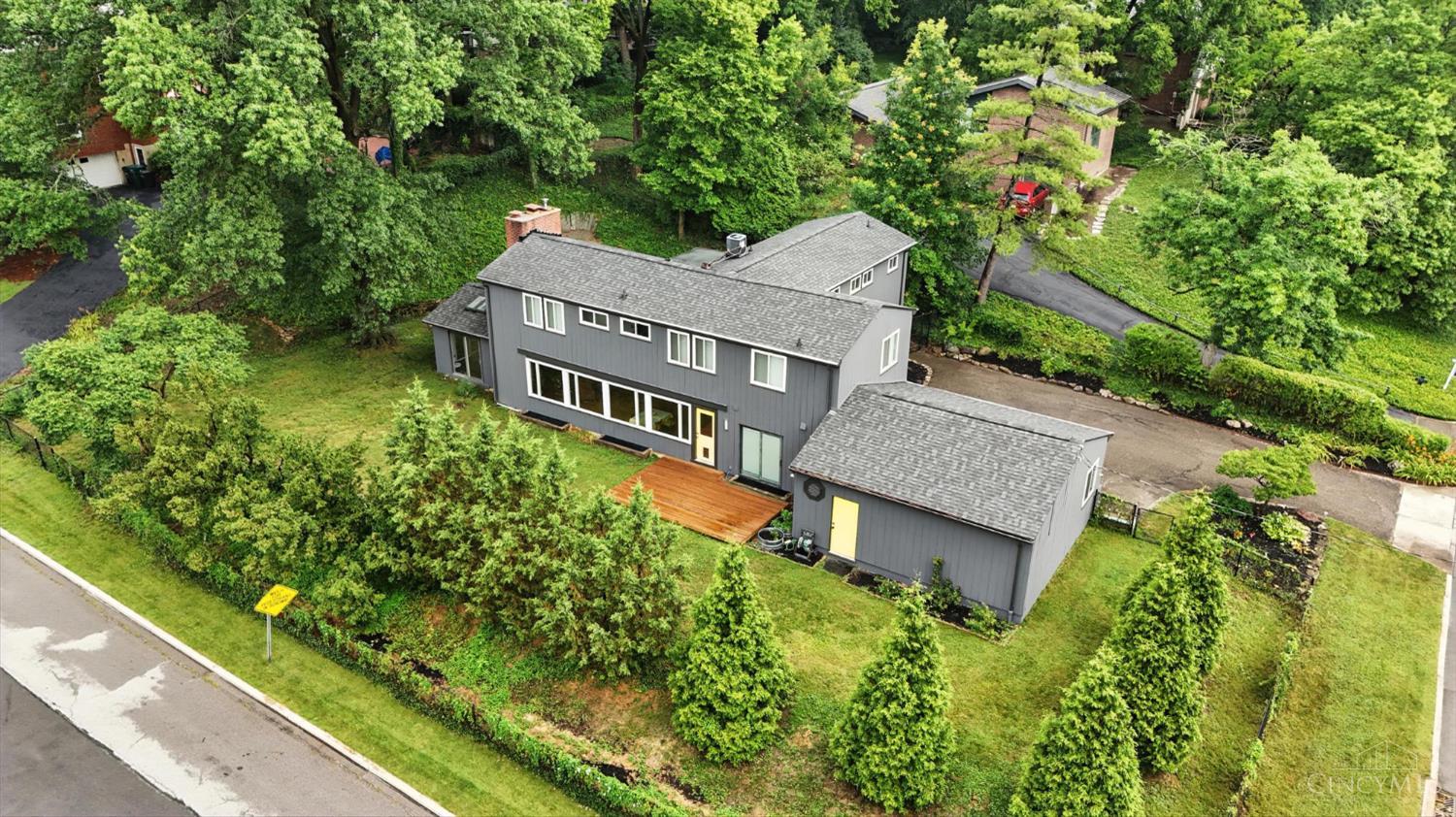 400 Rawson Woods Lane