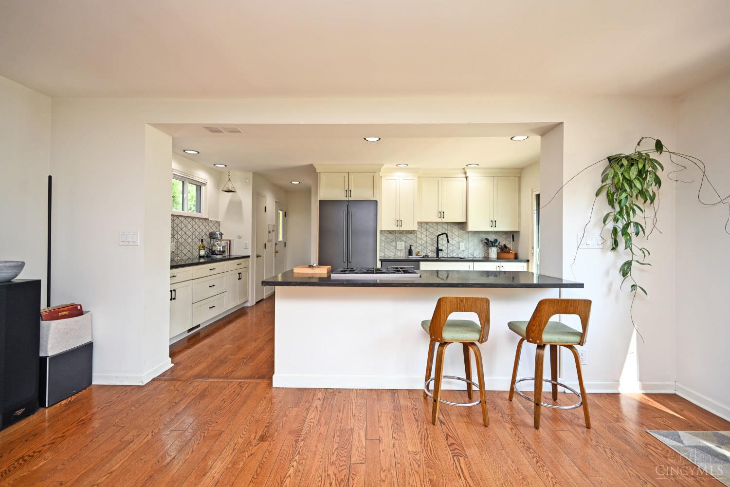 400 Rawson Woods Lane