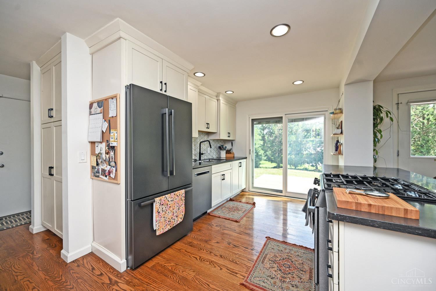 400 Rawson Woods Lane