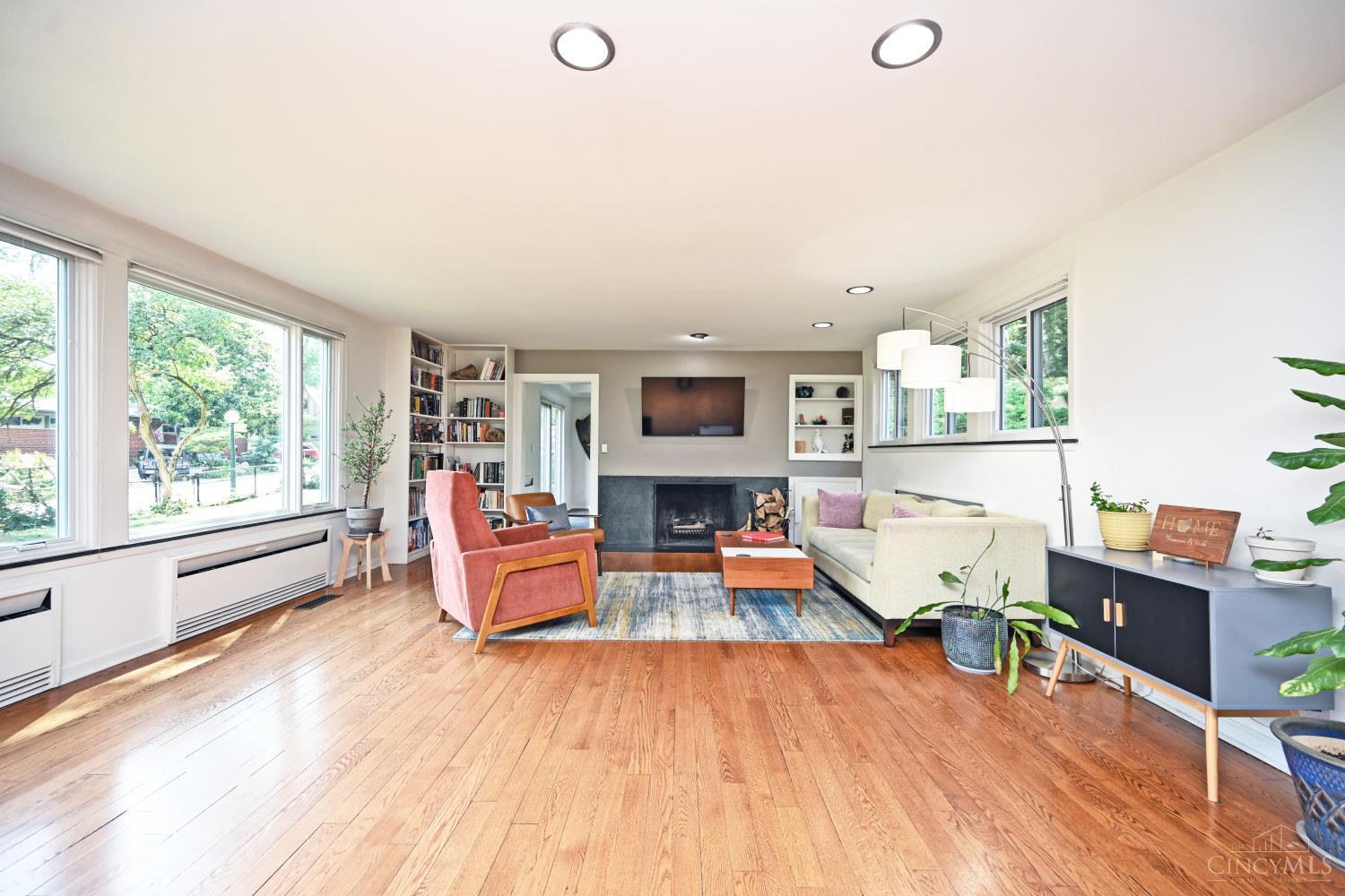 400 Rawson Woods Lane