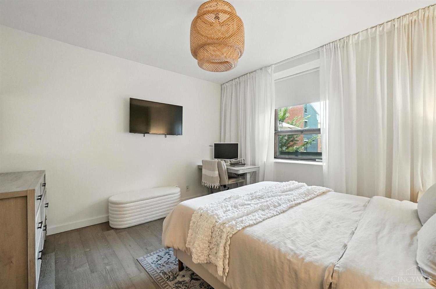 412 Liberty Hill 1B