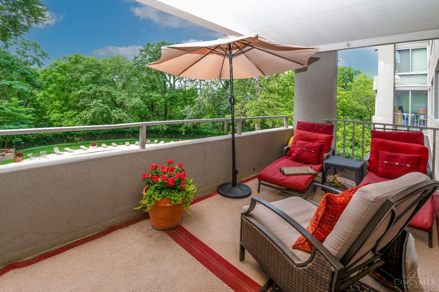 2324 Madison Road 209