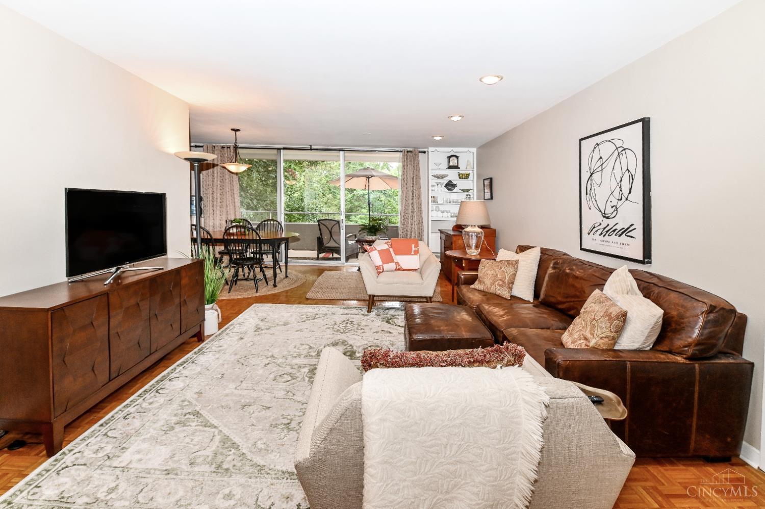 2324 Madison Road 209