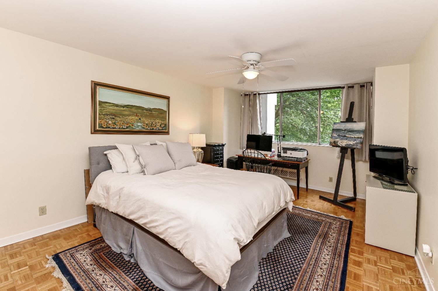 2324 Madison Road 209