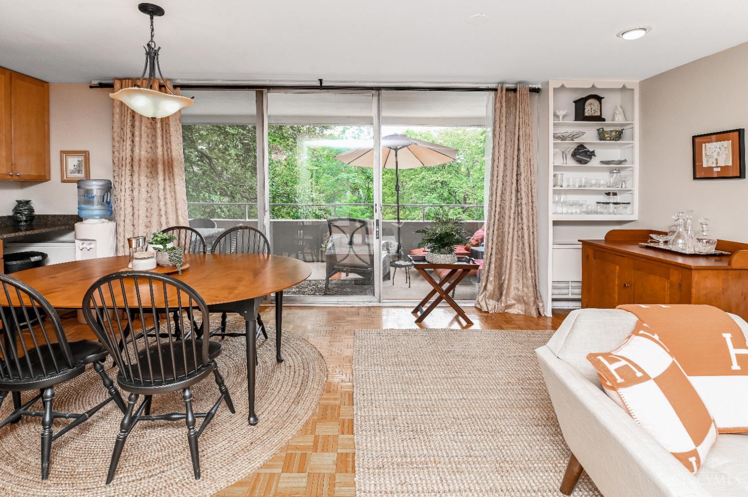 2324 Madison Road 209