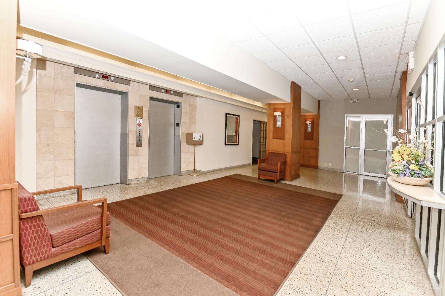 2324 Madison Road 209