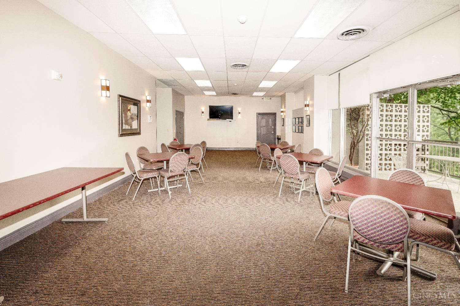 2324 Madison Road 209