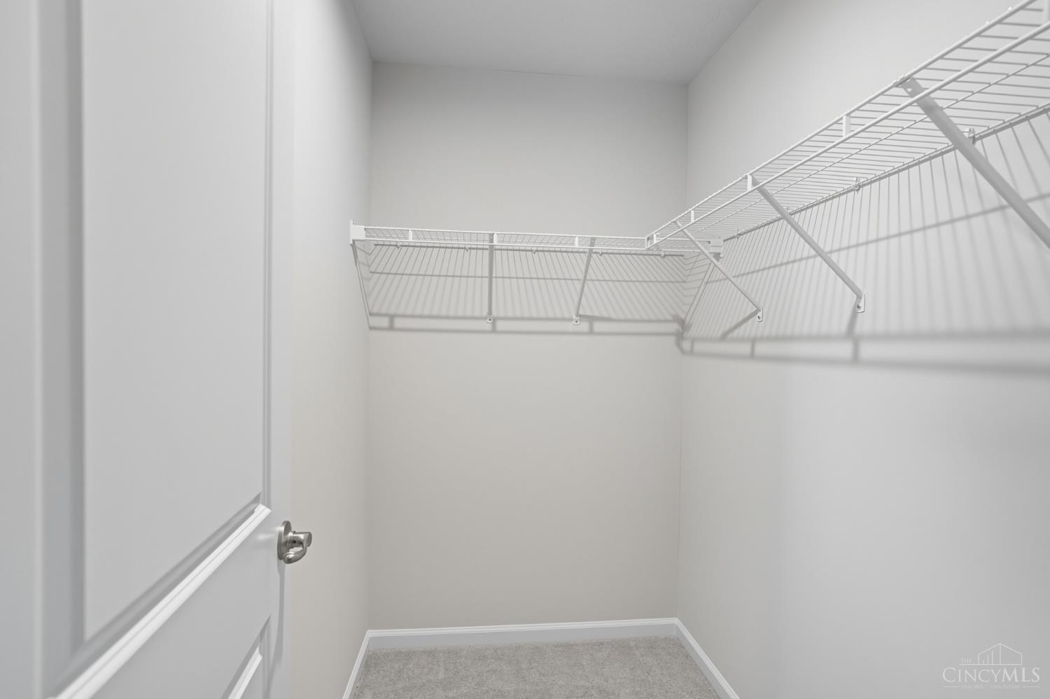 5913 Stones Throw Way