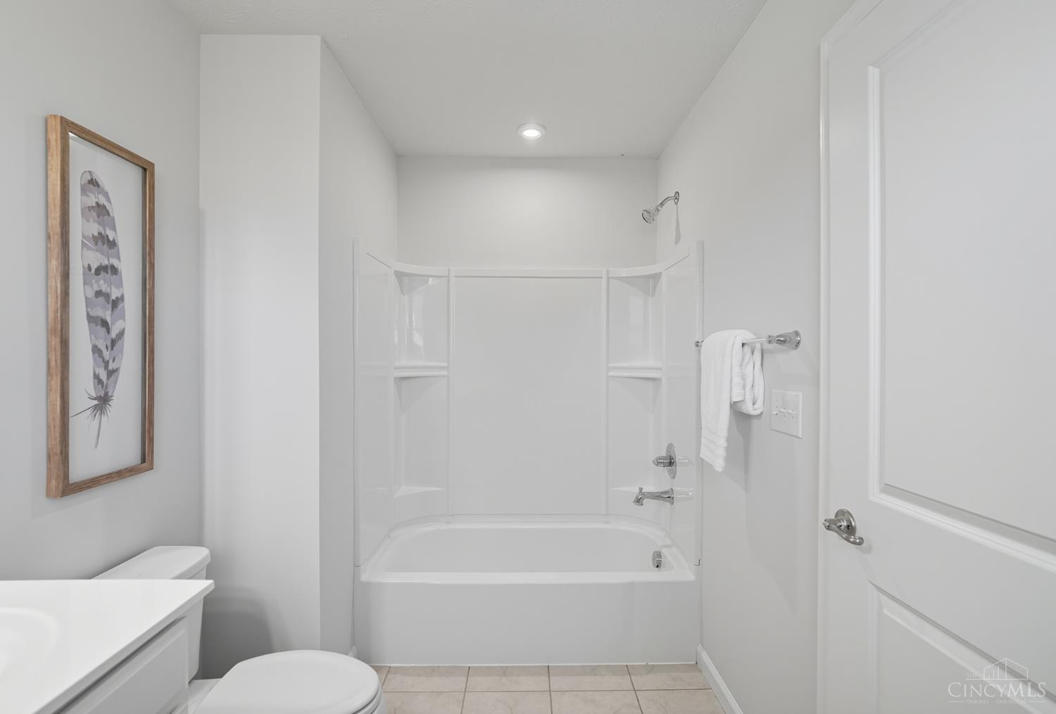 5913 Stones Throw Way