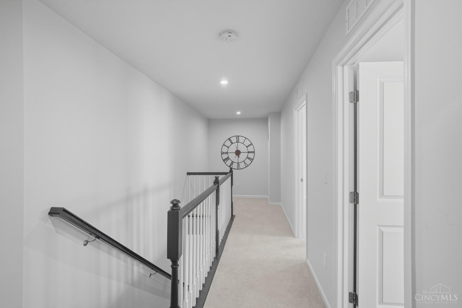 5913 Stones Throw Way