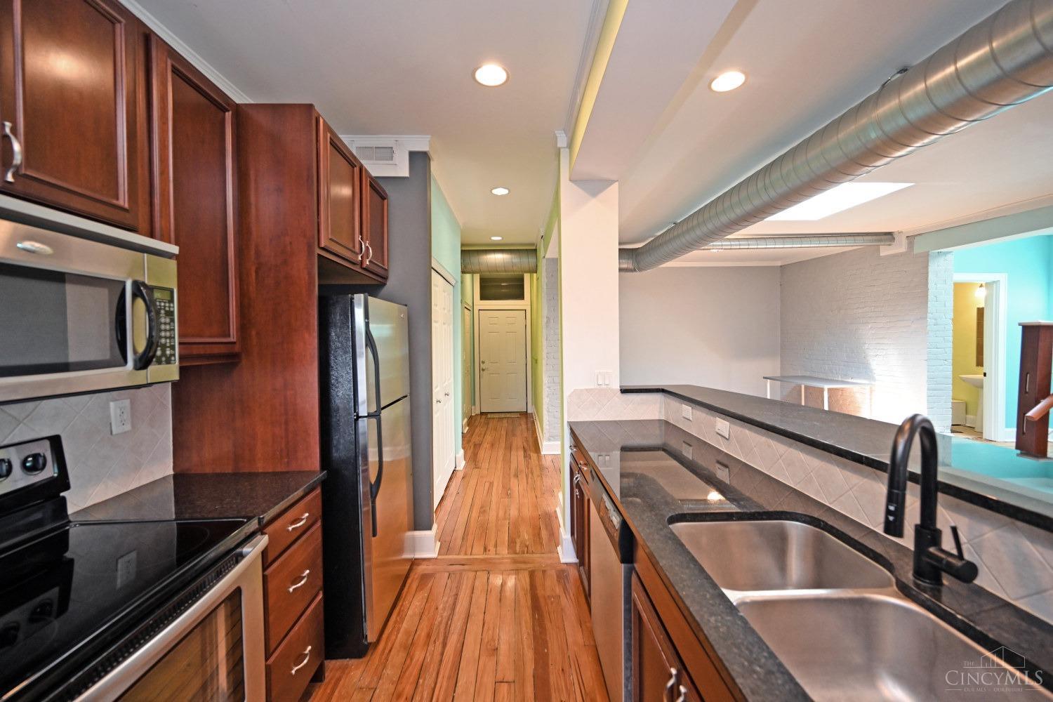 2356 Park Avenue 65
