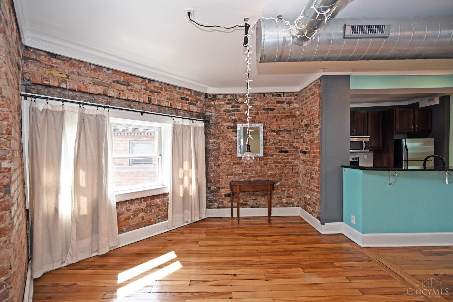 2356 Park Avenue 65