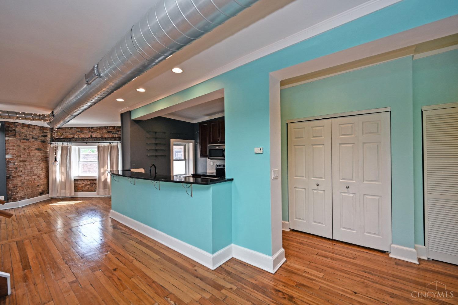 2356 Park Avenue 65