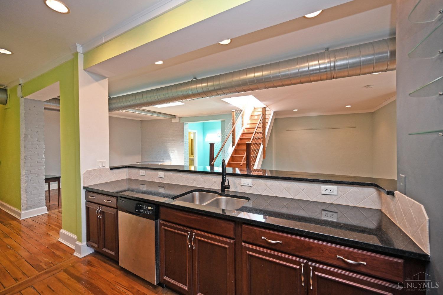 2356 Park Avenue 65