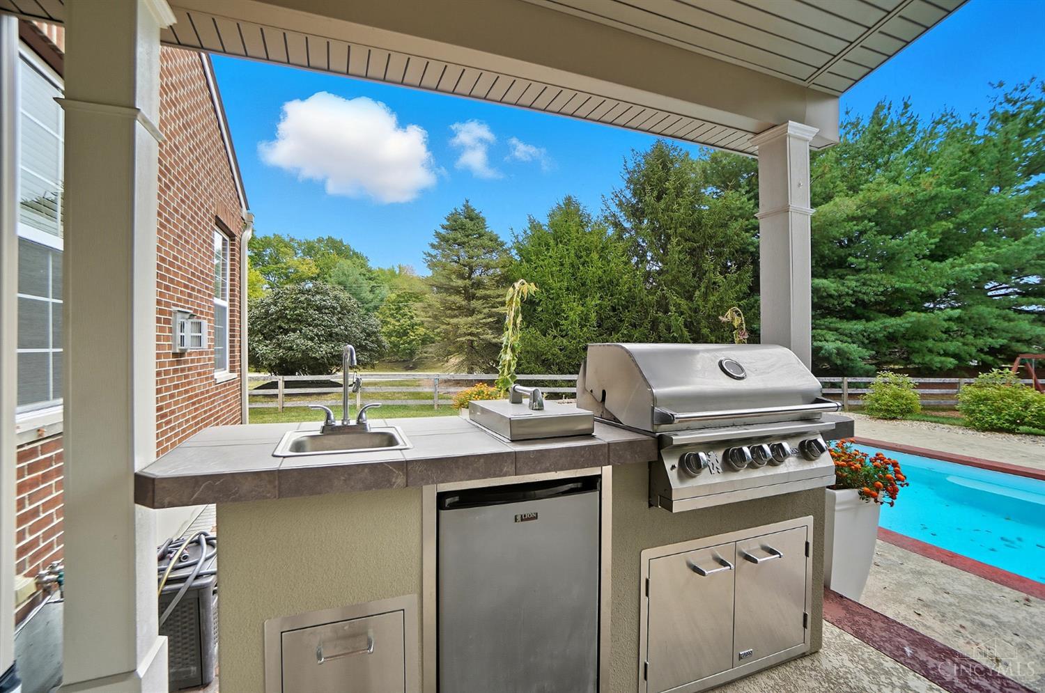 1097 Stone Oak Boulevard