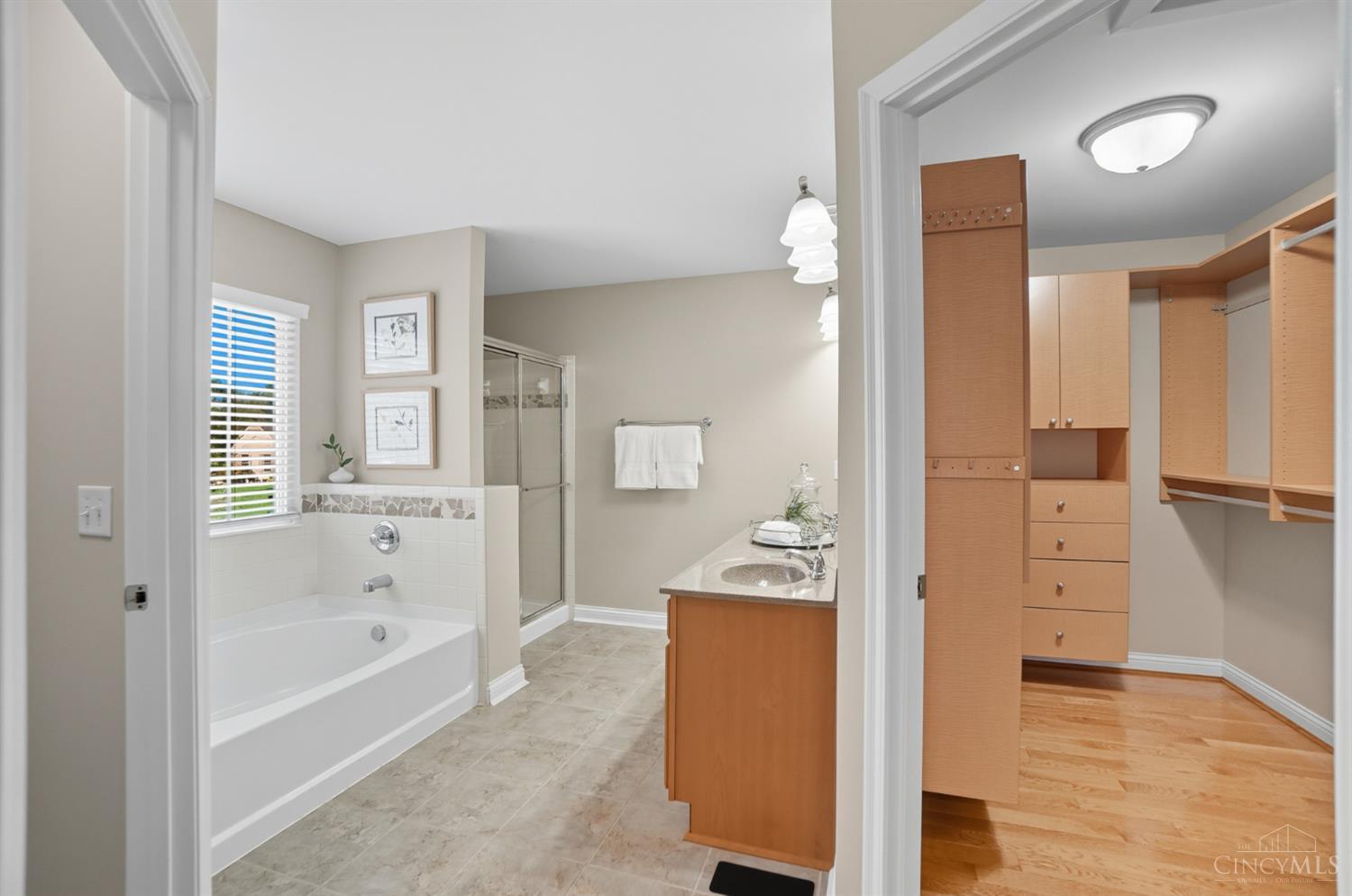 1097 Stone Oak Boulevard